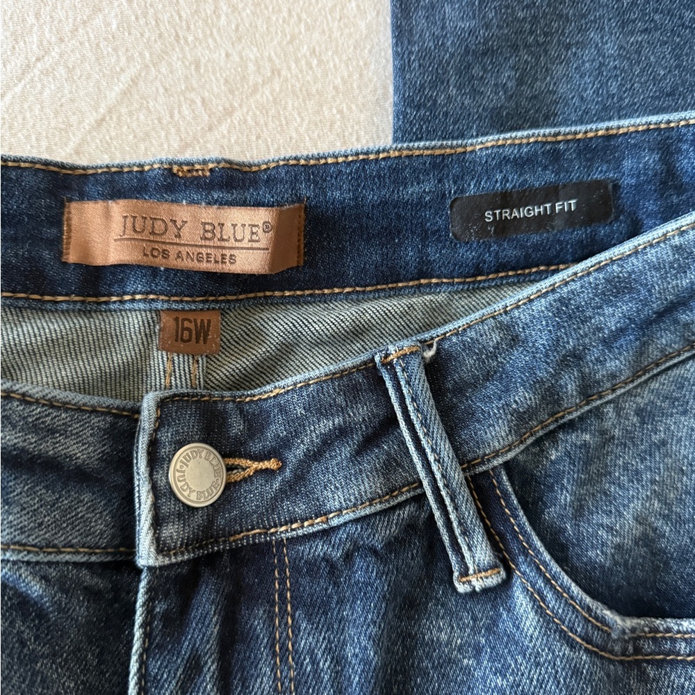Judy Blue Classic Denim Straight Fit Jeans